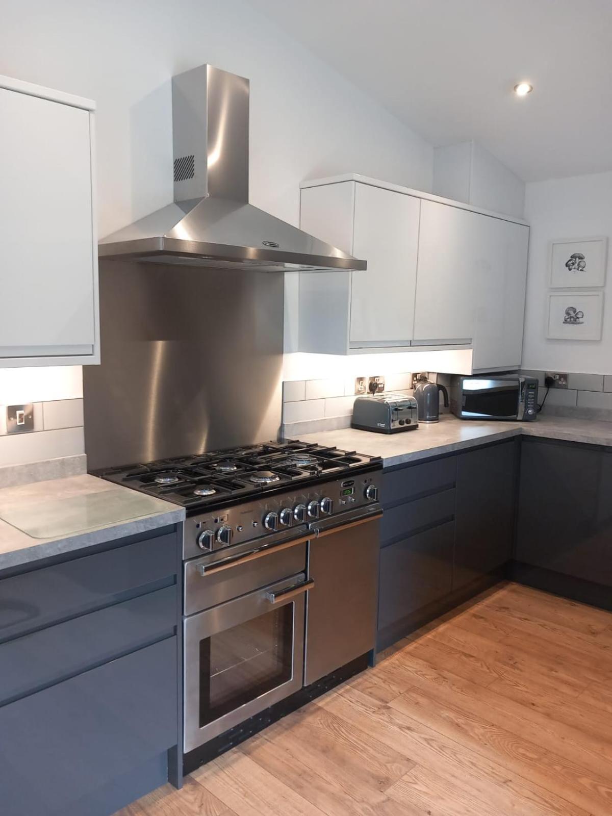 Chapter Farm Cottages Кентърбъри Екстериор снимка